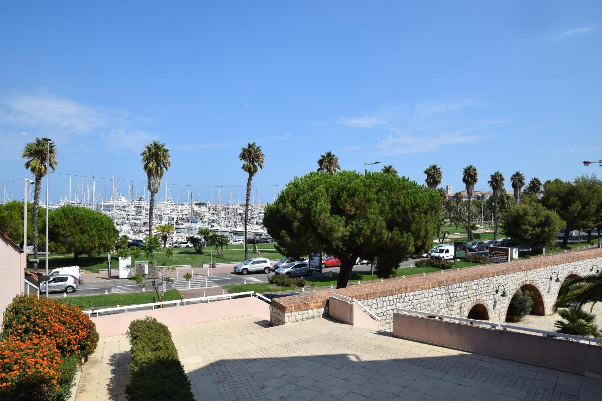 Studio Port Vauban Excellente Situation Climatise Box Fibre Antibes Camera foto