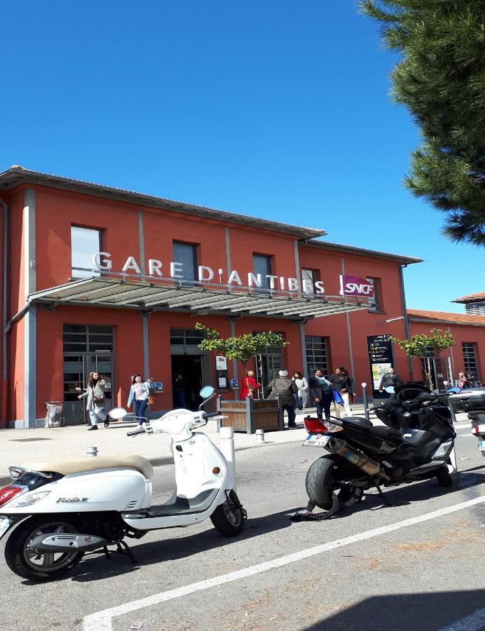 Studio Port Vauban Excellente Situation Climatise Box Fibre Antibes Esterno foto